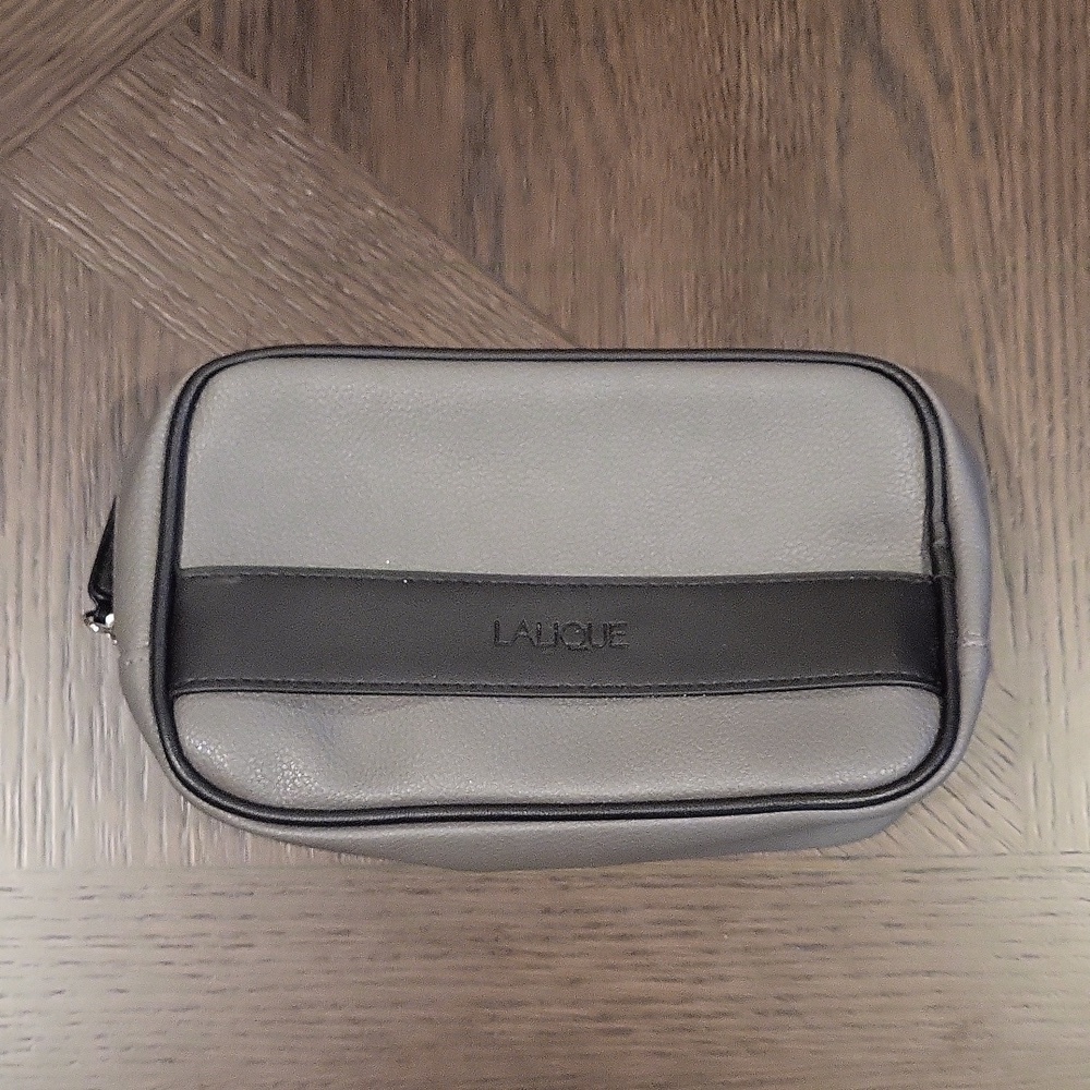 Lalique Amenity Kit Singapore Airlines First Class